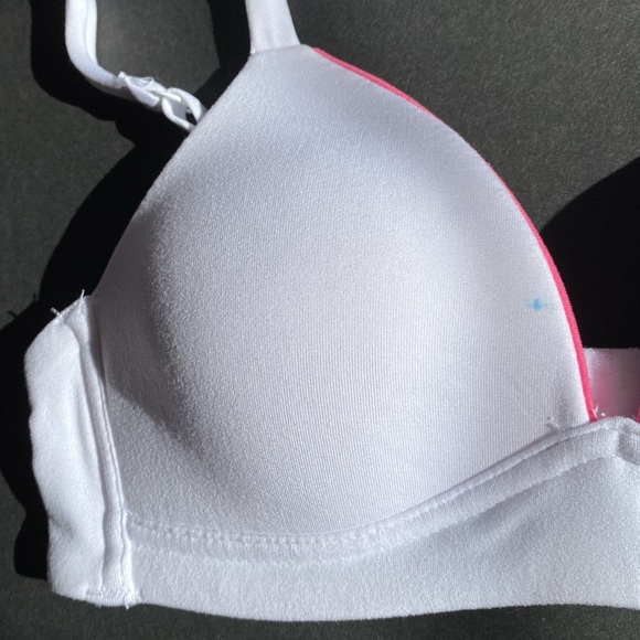 32A NWT J-Hook Light Padding Adjustable Straps/Band 2 Hook Bra Div of Maidenform - Picture 2 of 11